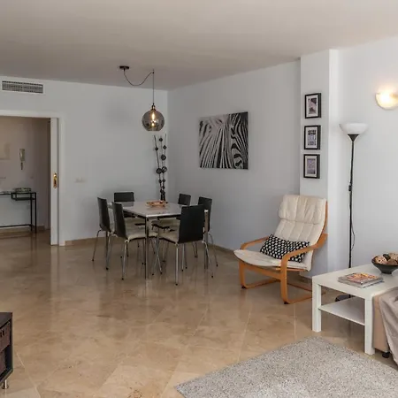 Apartment Relaxing Retreat In Princess Park Sitio de Calahonda